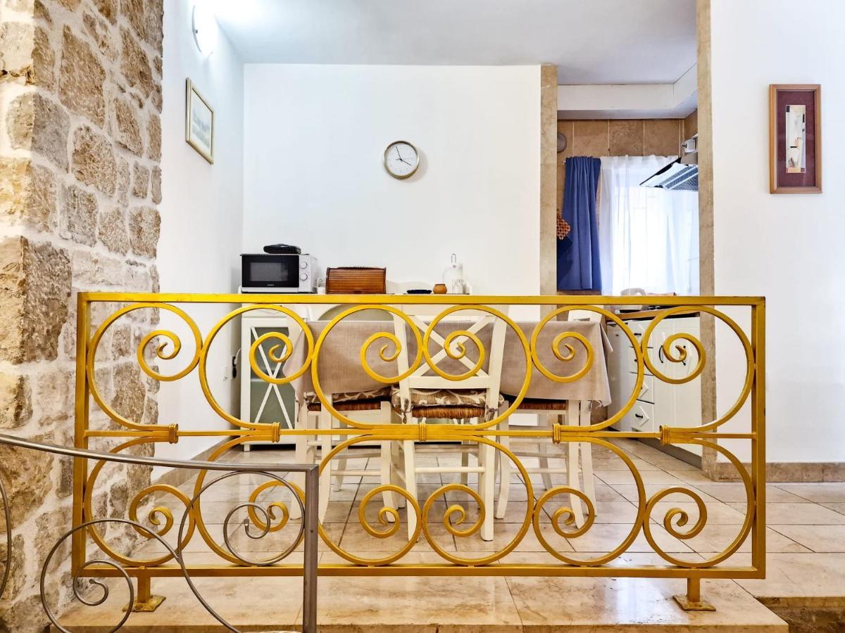 Jackie'S Little Stone House Apartamento Split Exterior foto