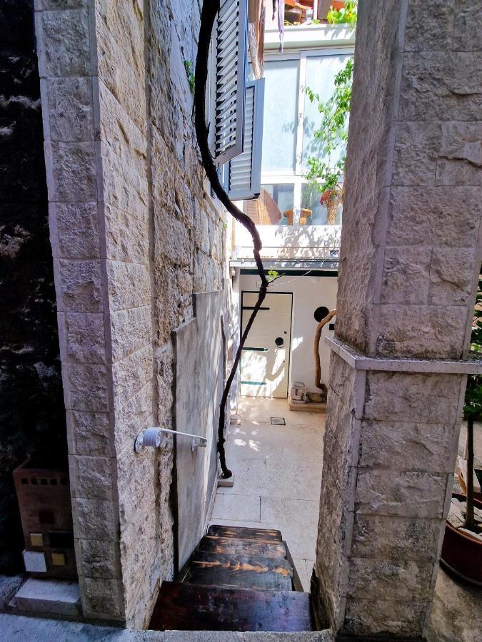 Jackie'S Little Stone House Apartamento Split Exterior foto